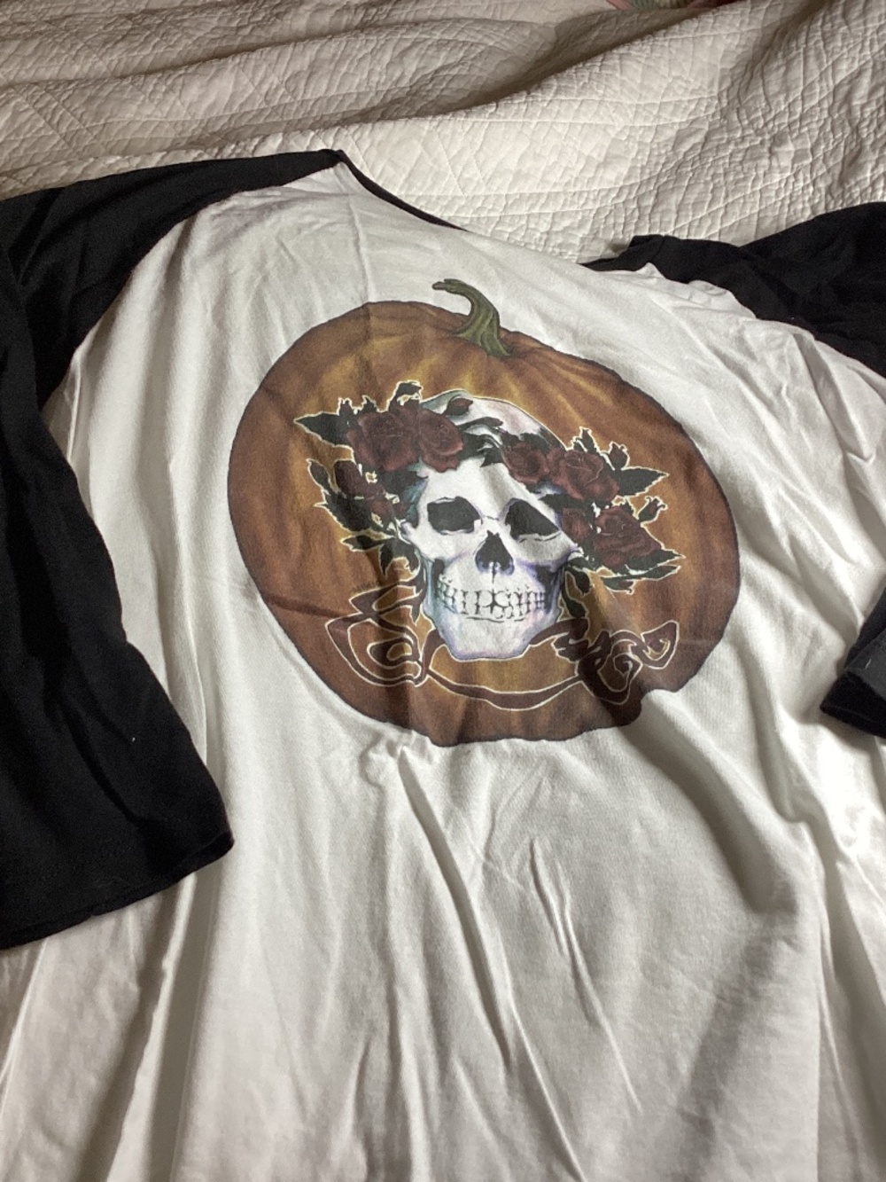 RVCA Baseball t-shirt with pumpkin skeleton